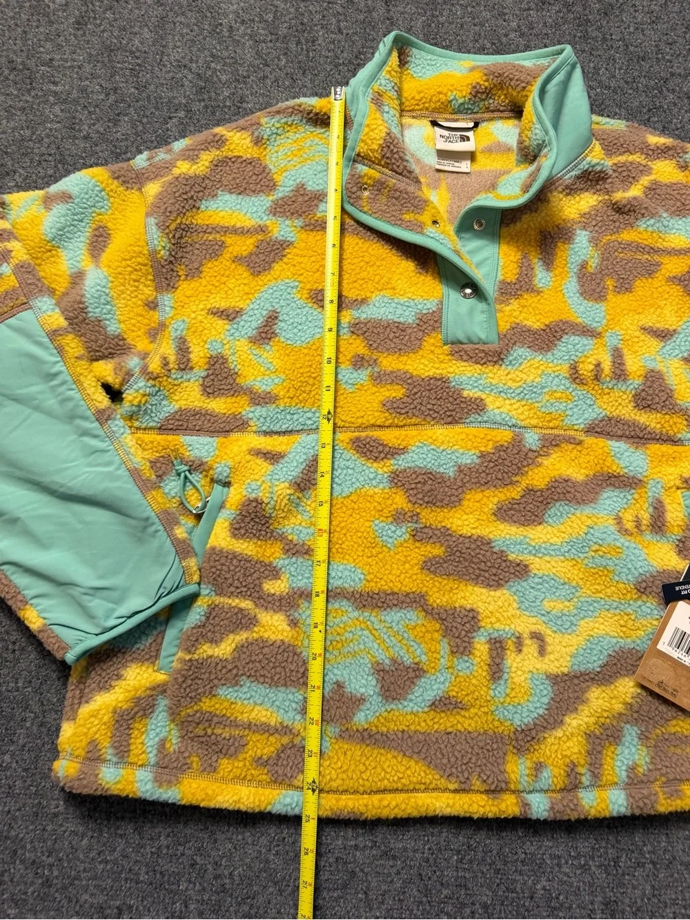 The North Face Womens Sz Large  Cragmont Camo 1/4 Snap Fleece Jacket Yellow Teal